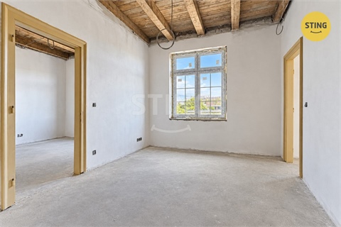 Pronájem komerčního objektu, 89 m² - 0