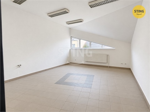 Pronájem komerčního objektu, 452 m² - 2