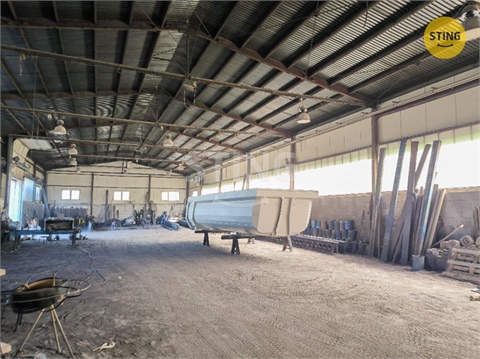 Prodej výrobního objektu, 912 m² - 4