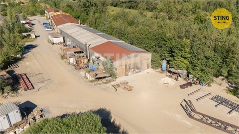 Prodej výrobního objektu, 912 m² 2