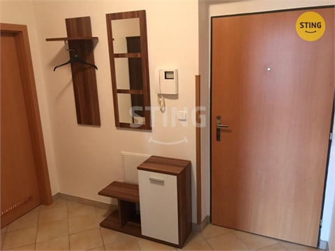 Pronájem bytu 1kk, 44 m² 8