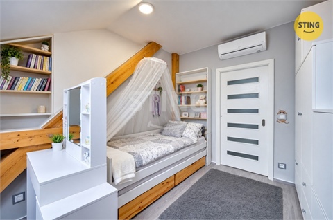 Prodej bytu 4+1, 108 m² 12