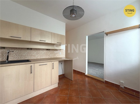 Pronájem bytu 3+1, 78 m² 12