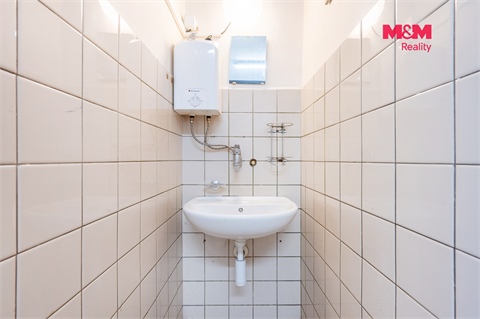 Pronájem výrobního objektu, 770 m² 16