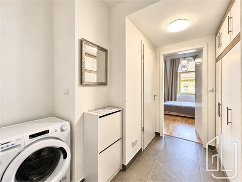 Pronájem bytu 1kk, 32 m² 6