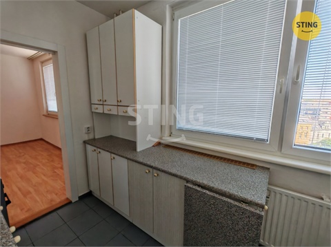 Pronájem bytu 3+1, 68 m² 0