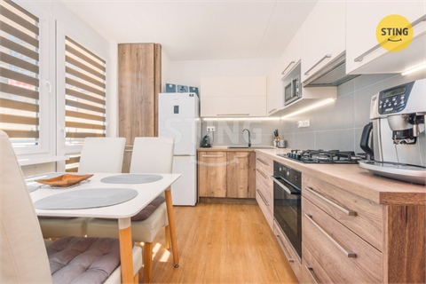 Prodej bytu 3+1, 74 m² - 2