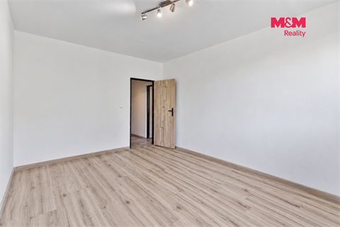 Prodej bytu 2+1, 63 m² 8