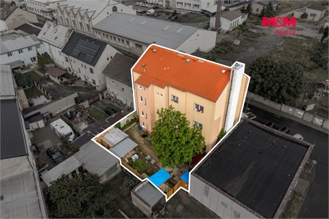 Prodej komerčního objektu, 596 m² 10