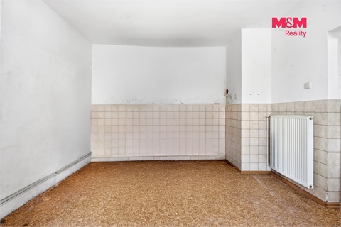 Prodej rodinného domu, 180 m² - 2