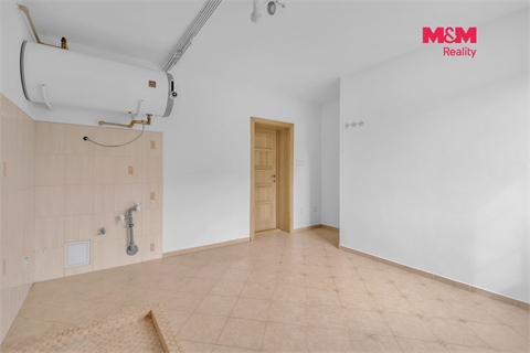 Prodej rodinného domu, 100 m² - 12