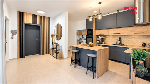 Prodej rodinného domu, 165 m² 2