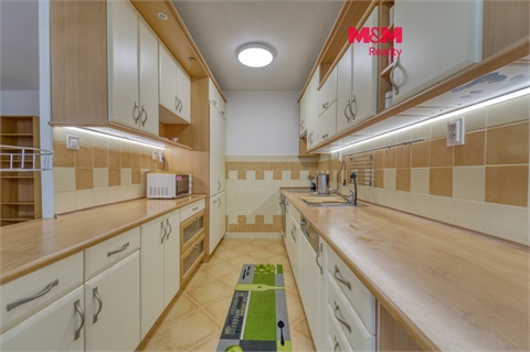 Prodej bytu 4kk, 91 m² 0