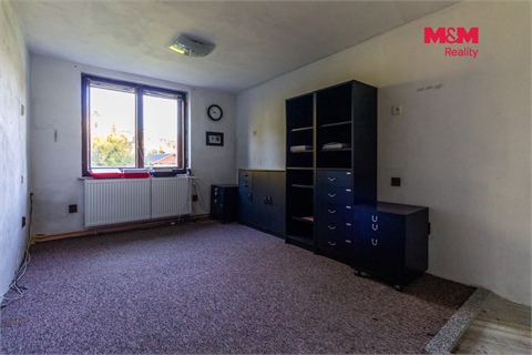 Prodej rodinného domu, 291 m² - 14