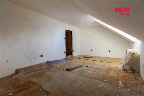 Prodej rodinného domu, 291 m² 18