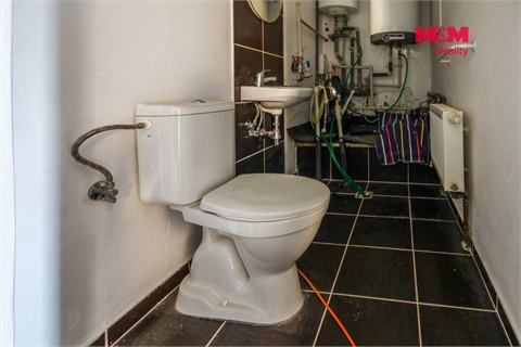 Prodej rodinného domu, 291 m² - 8