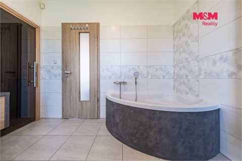 Prodej rodinného domu, 136 m² 10