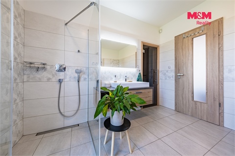 Prodej rodinného domu, 136 m² - 0