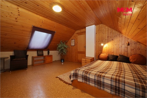 Prodej rodinného domu, 240 m² - 0