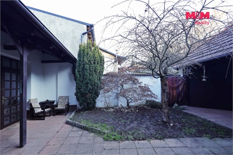 Prodej rodinného domu, 240 m² - 18