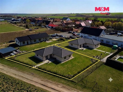 Prodej stavebního pozemku, 1 732 m² - 2