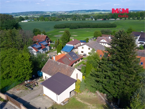 Prodej stavebního pozemku, 1 100 m² 4