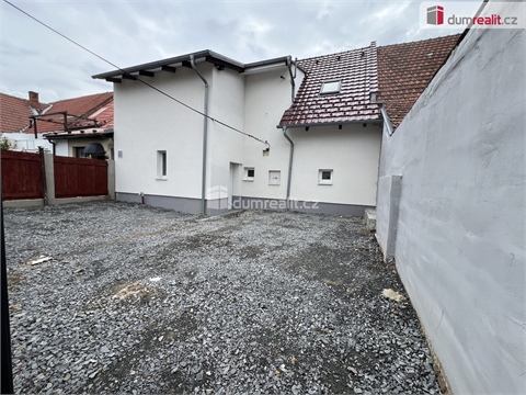 Prodej rodinného domu, 249 m² - 0