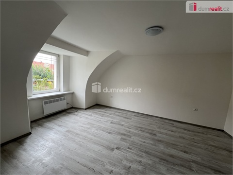 Prodej rodinného domu, 249 m² - 6