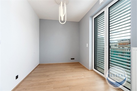 Prodej bytu 4kk, 86 m² - 8
