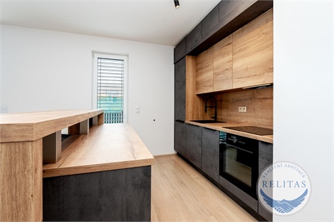 Prodej bytu 4kk, 86 m² - 2
