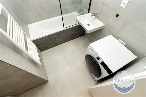 Prodej bytu 4kk, 86 m² 12