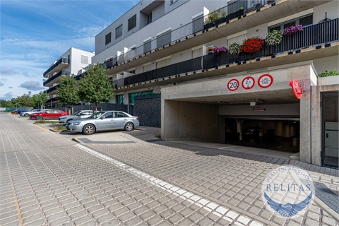 Prodej bytu 4kk, 86 m² 18