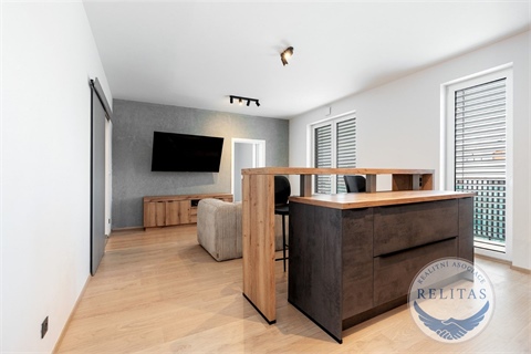 Prodej bytu 4kk, 86 m² 2