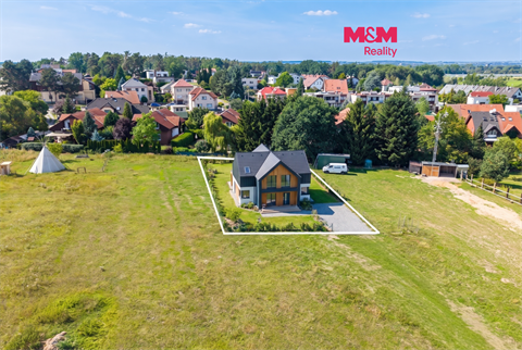 Prodej stavebního pozemku, 730 m² 0