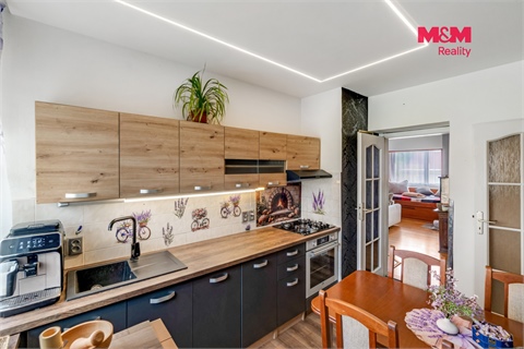Prodej bytu 2+1, 68 m² 8