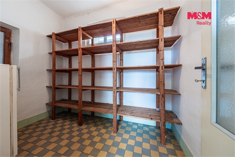 Prodej rodinného domu, 236 m² - 18