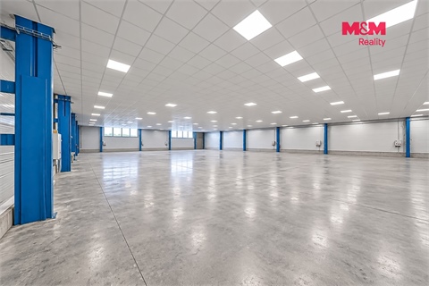 Prodej výrobního objektu, 3 673 m² - 2