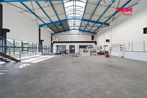 Prodej výrobního objektu, 3 673 m² 16