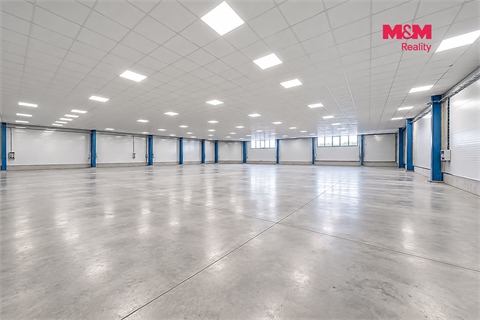 Prodej výrobního objektu, 3 673 m² 4