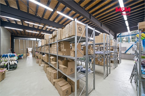 Prodej výrobního objektu, 3 673 m² 6