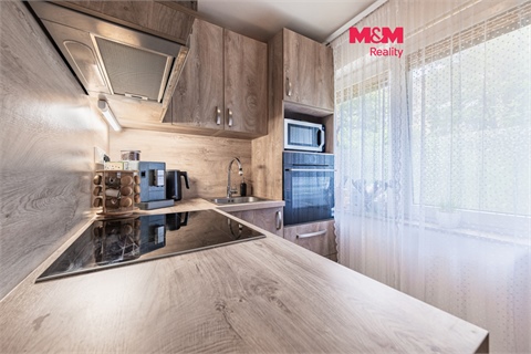 Prodej bytu 4kk, 65 m² 0