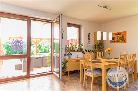Prodej rodinného domu, 195 m² 6
