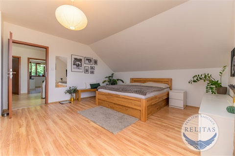 Prodej rodinného domu, 195 m² 14