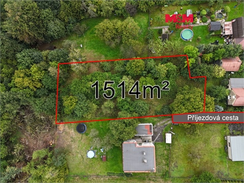 Prodej stavebního pozemku, 1 514 m² 0