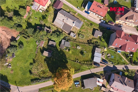 Prodej stavebního pozemku, 1 093 m² 10