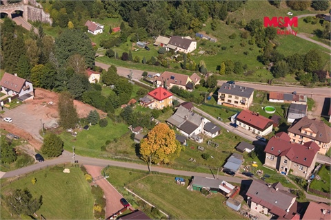 Prodej stavebního pozemku, 1 093 m² 12
