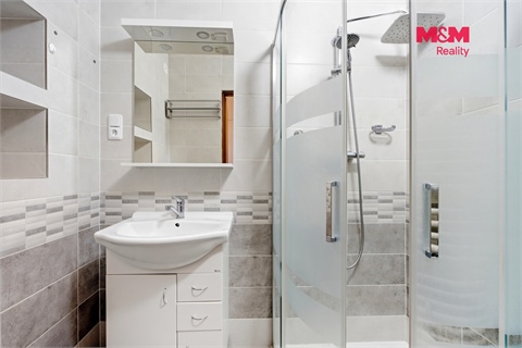 Prodej rodinného domu, 180 m² - 4