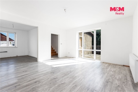 Prodej rodinného domu, 410 m² 16