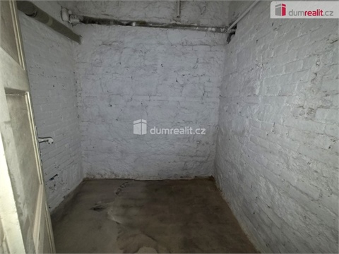 Prodej komerčního objektu, 228 m² 8