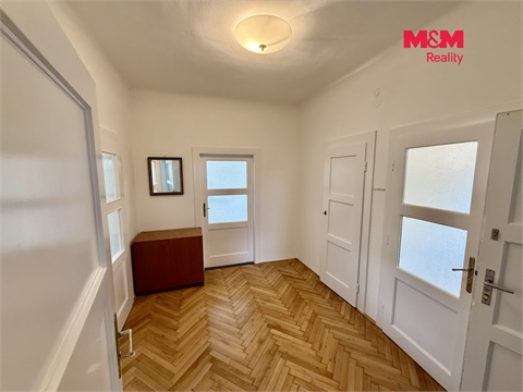 Pronájem bytu 2+1, 82 m² 2